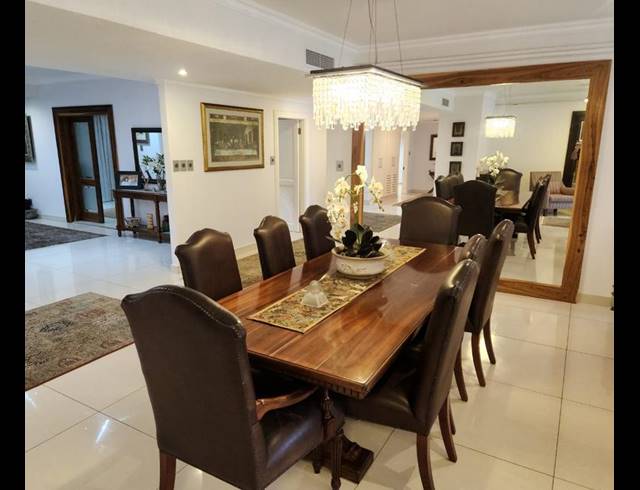 3 BEDROOM APARTMENT FOR SALE IN ZIMBALI ESTATE